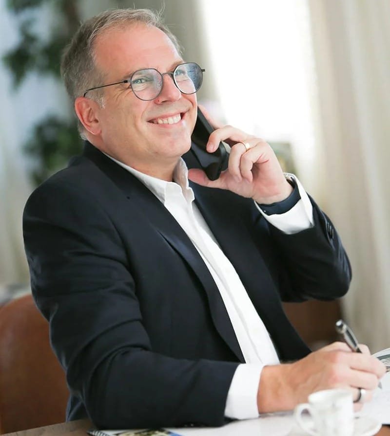 Corretor de imóveis brasileiro em Orlando